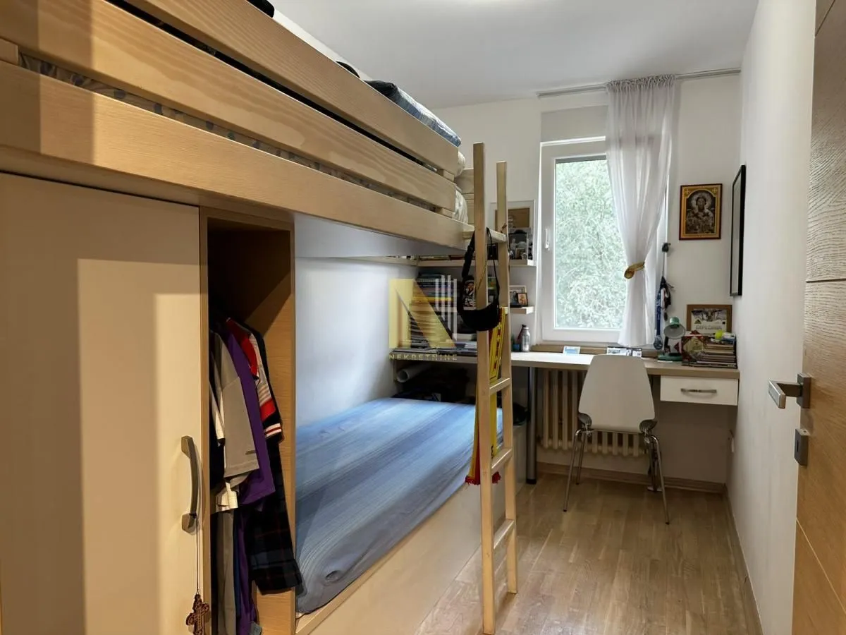 Prodaja, četvorosoban stan, 94m², Novo naselje, Novi Sad
