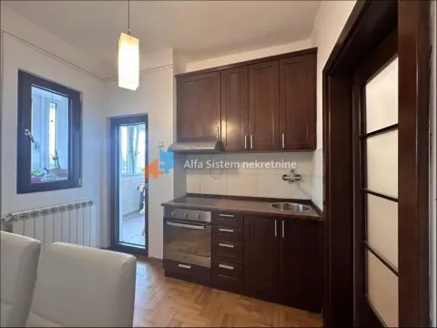 Rent, two bedroom apartment, 60m², Savski Venac, Beograd - image 5