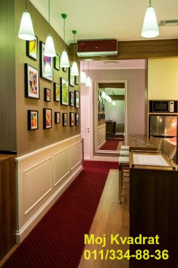 Prodaja, poslovni prostor, 120m², Novi Beograd Blok 25, Novi Beograd Sve Podlokacije