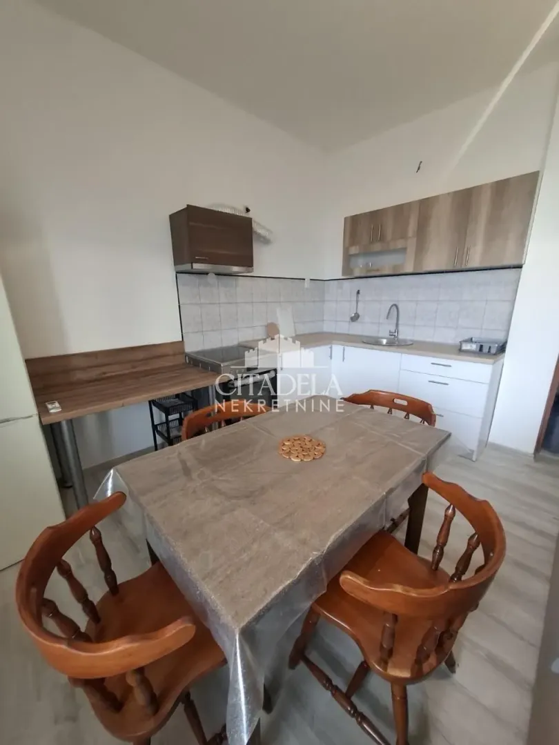 Rent, three bedroom apartment, 51m², Banjica, Voždovac Sve Podlokacije