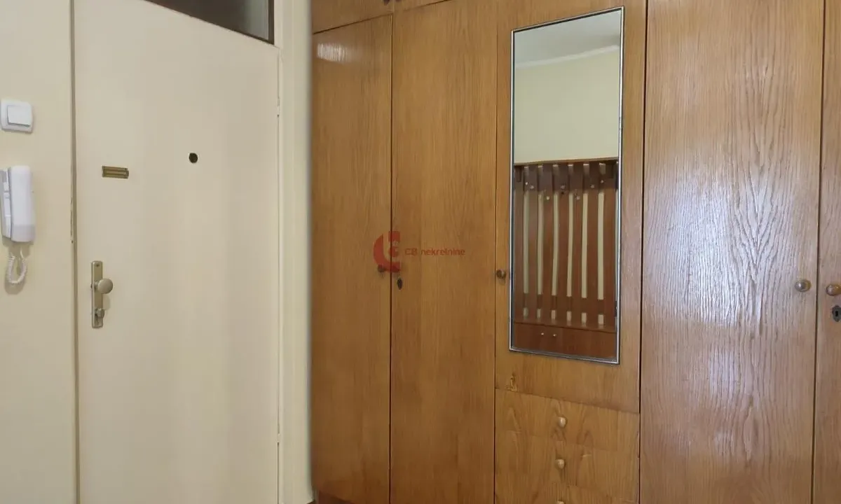 Izdavanje, dvosoban stan, 57m², Radijalac, Subotica