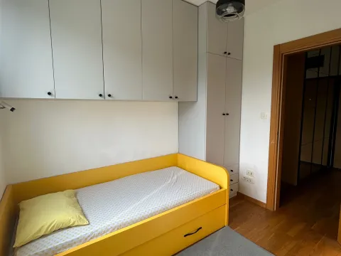 Rent, apartment, 60m², Blok 6, Podgorica - image 9