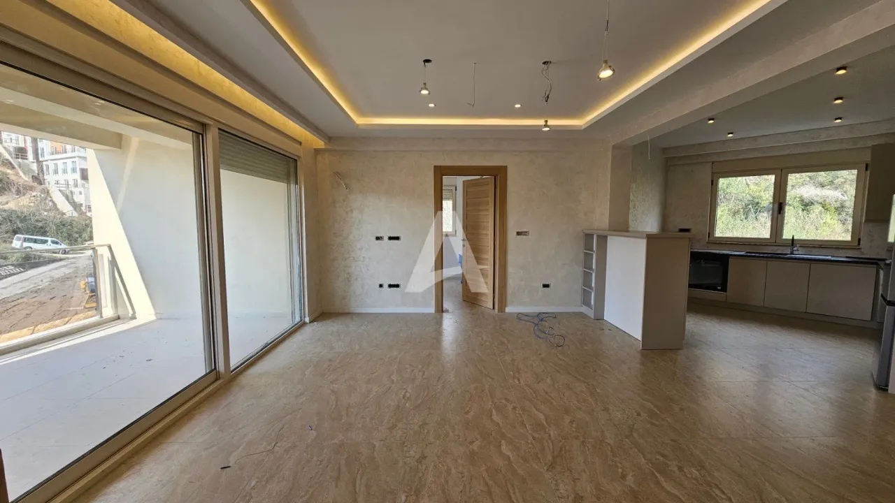 Sale, three bedroom apartment, 133m², Bečići, Budva