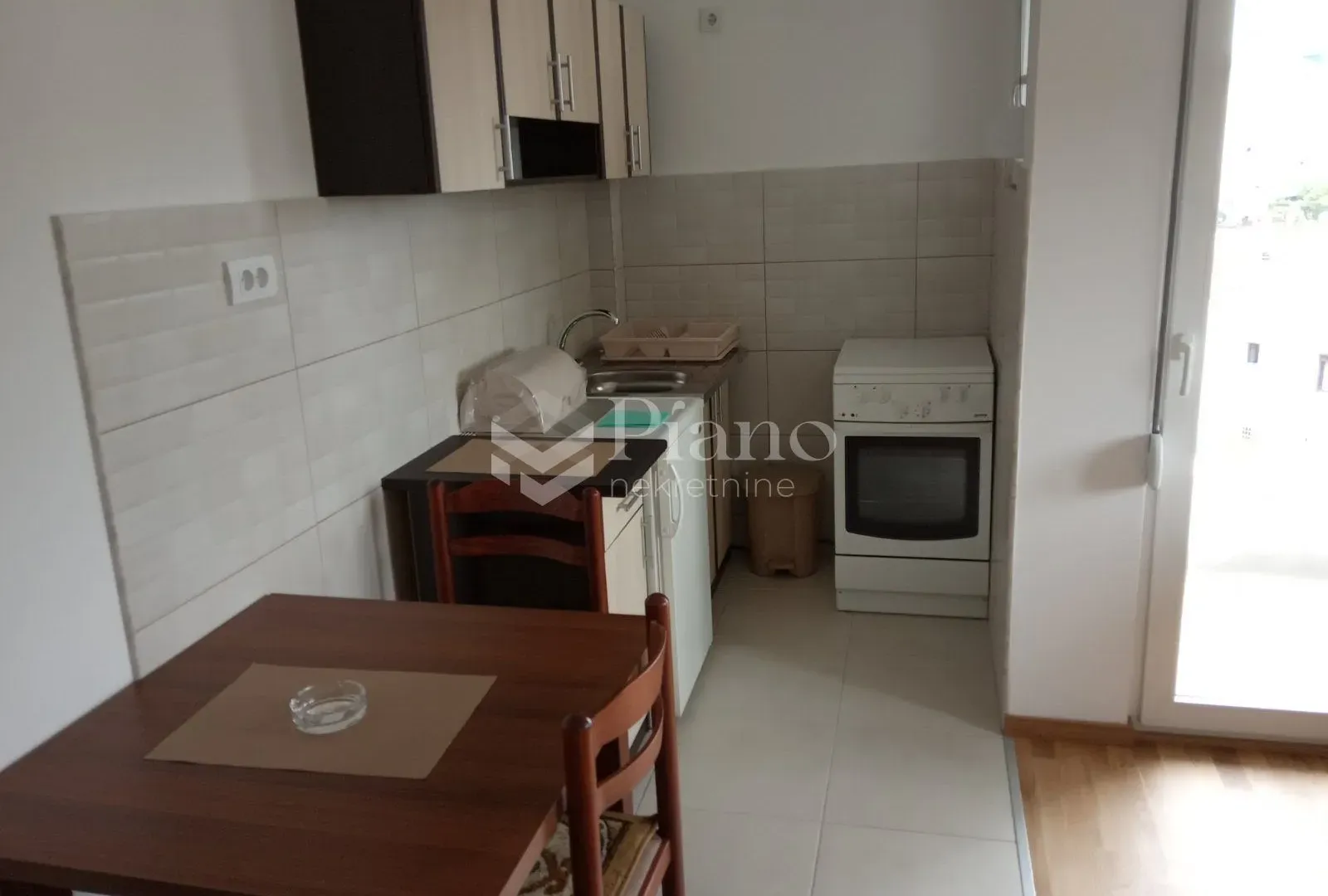 Rent, one bedroom apartment, 38m², Stari Aerodrom, Podgorica