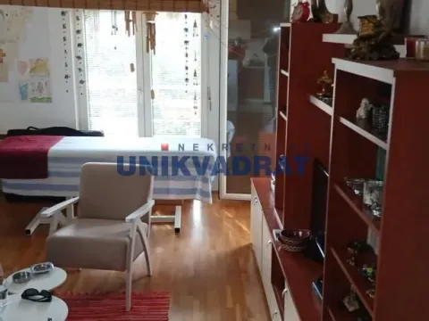 Prodaja, jednosoban stan, 47m², Borča 1, Borča Sve Podlokacije - image 2