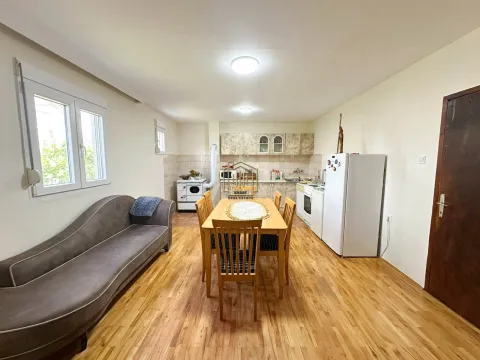 Prodaja, kuća, 103m², Zagorič, Podgorica - image 8