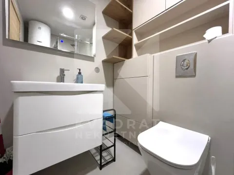 Rent, one bedroom apartment, 47m², New City, Podgorica - image 10