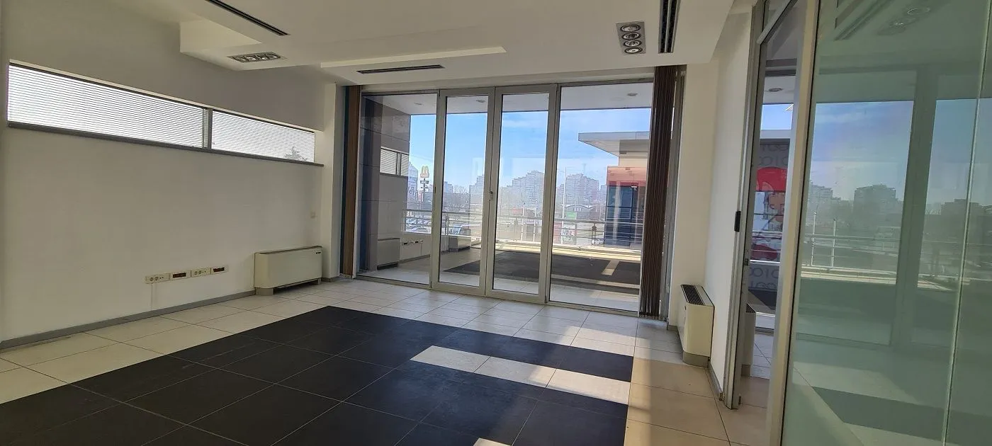 Rent, office space, 377m², Novi Beograd Blok 63, Novi Beograd Sve Podlokacije