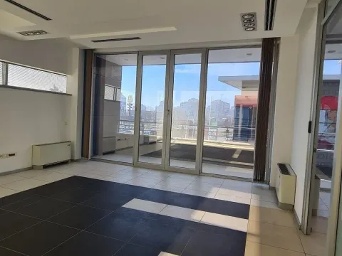 Izdavanje, poslovni prostor, 377m², Novi Beograd Blok 63, Novi Beograd Sve Podlokacije - image 4