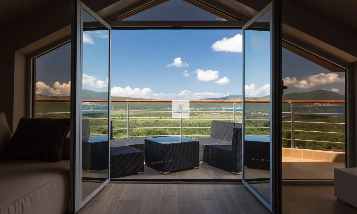 Prodaja, jednosoban stan, 120m², Kavač, Kotor