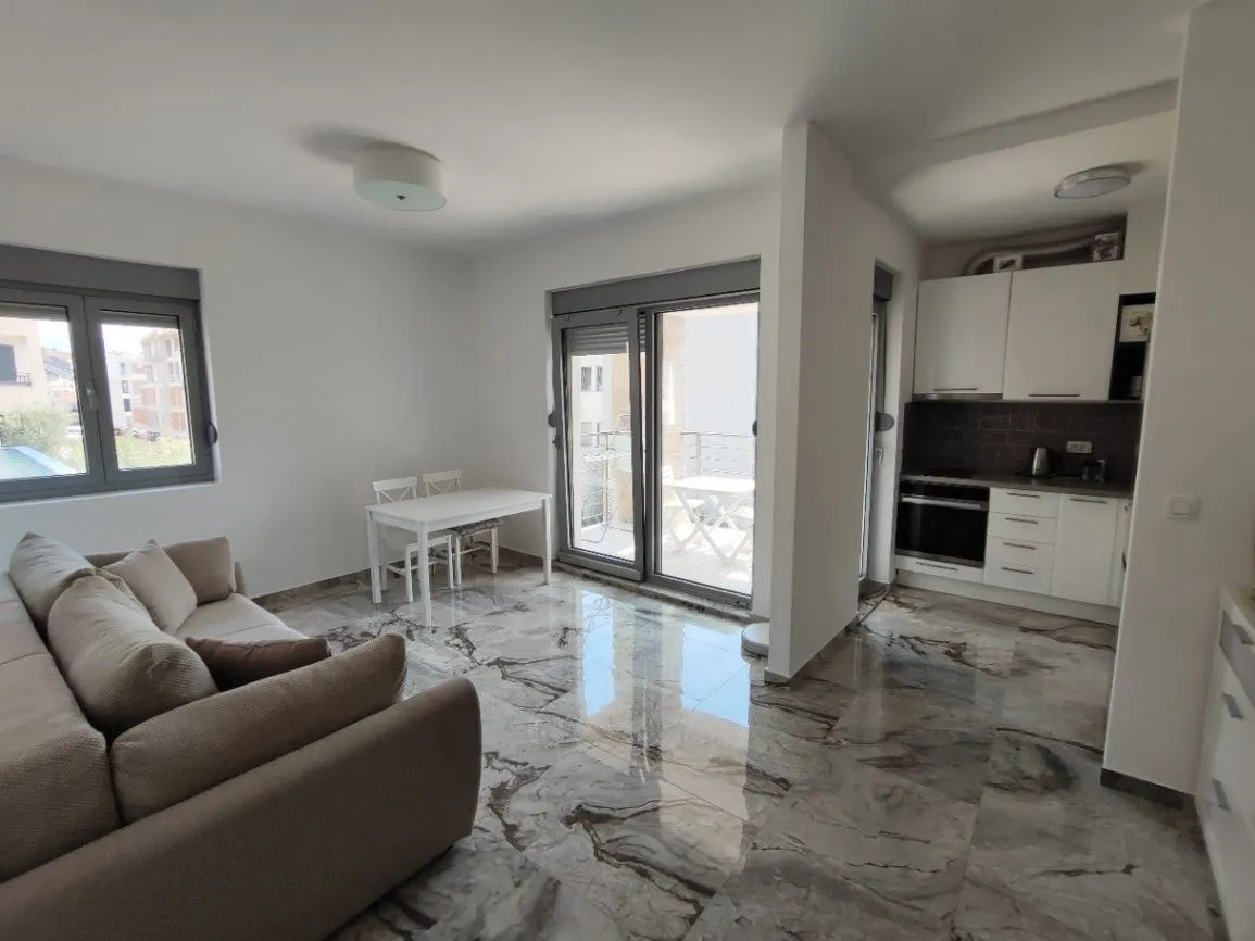 Prodaja, jednosoban stan, 43m², Pod Kuk, Tivat