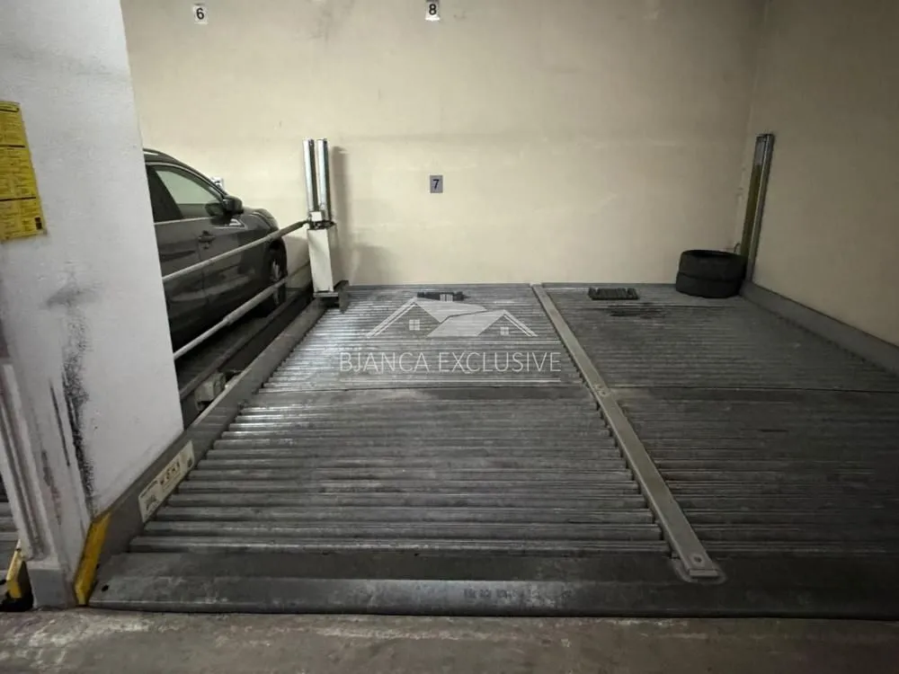 Prodaja, četvorosoban stan, 120m², Južni Bulevar, Vračar Sve Podlokacije