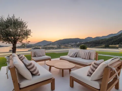 Prodaja, stan, 1000m², Rafailovići, Budva - image 4