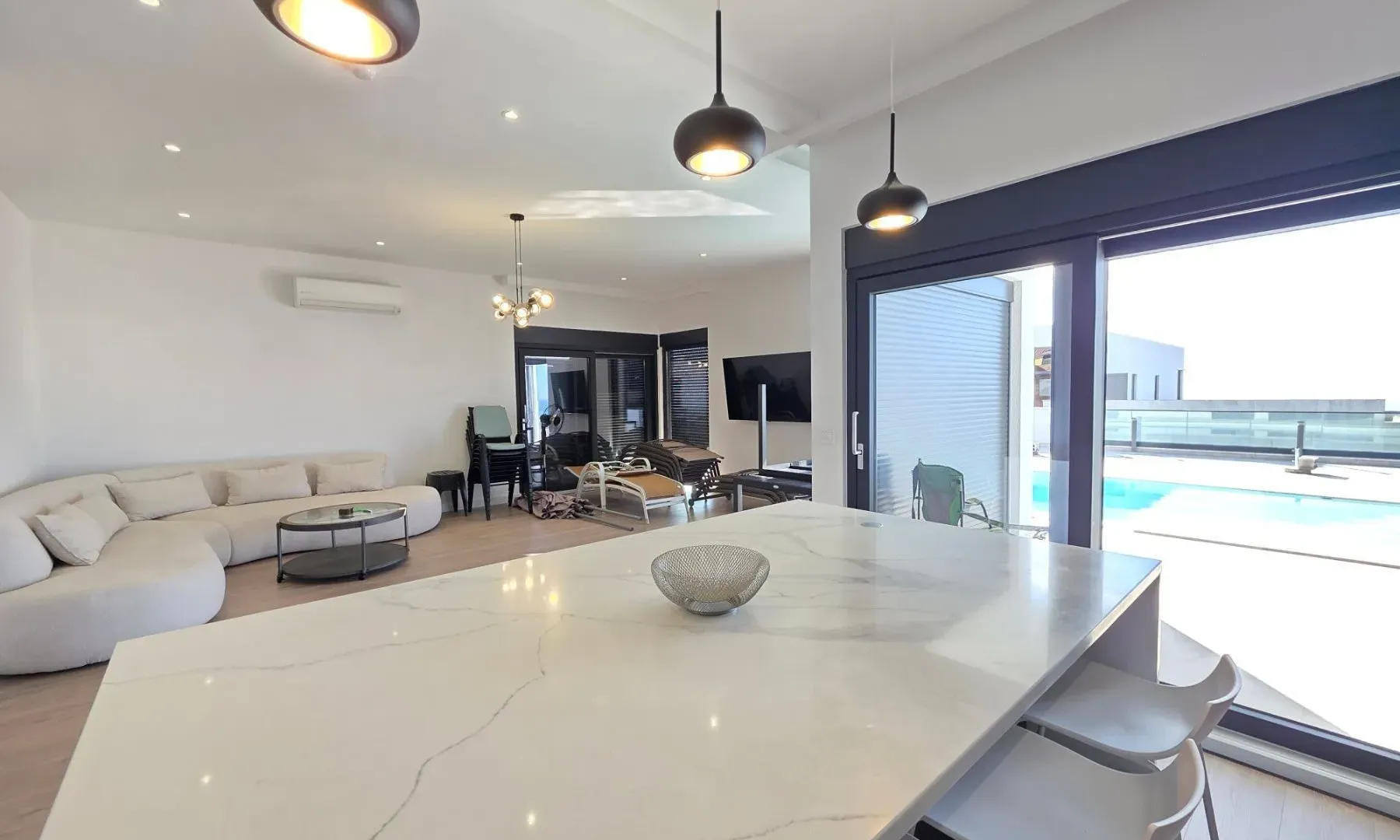 Prodaja, kuća, 380m², Krimovica, Kotor