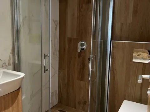 Izdavanje, trosoban stan, 77m², Donji Dorćol, Dorćol Sve Podlokacije - image 3