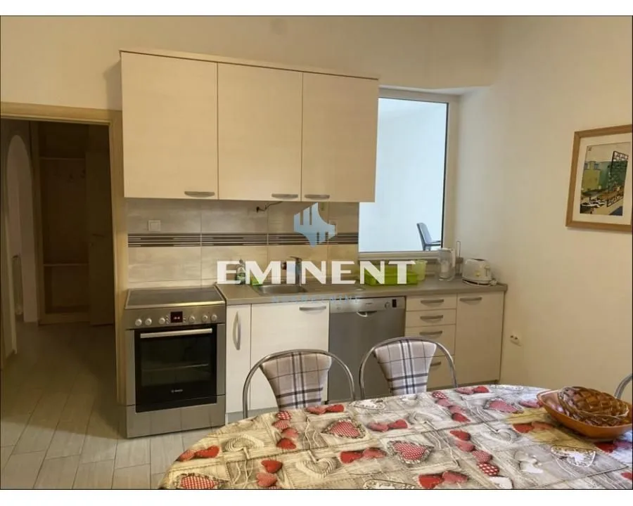 Izdavanje, stan, 112m², Tašmajdan, Palilula Sve Podlokacije