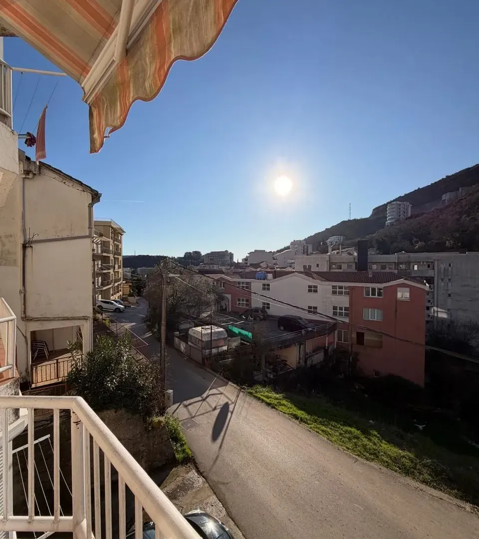 Sale, one bedroom apartment, 35m², Bečići, Budva