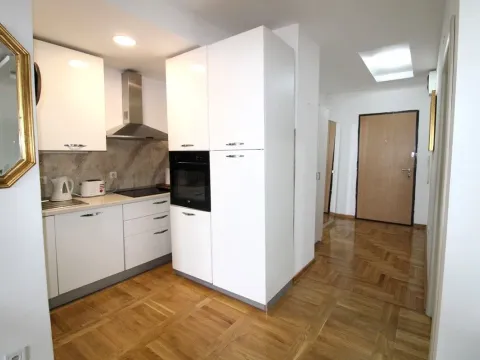 Prodaja, dvosoban stan, 120m², Savina, Herceg Novi - image 3