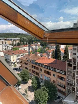 Prodaja, trosoban stan, 86m², Centar, Podgorica - image 12