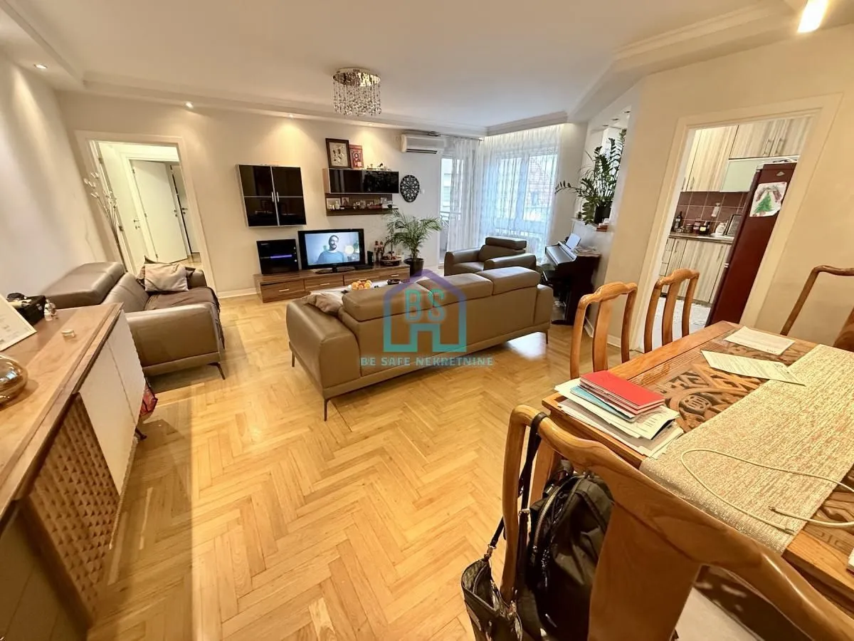 Prodaja, trosoban stan, 85m², Nova Detelinara, Novi Sad Sve Podlokacije