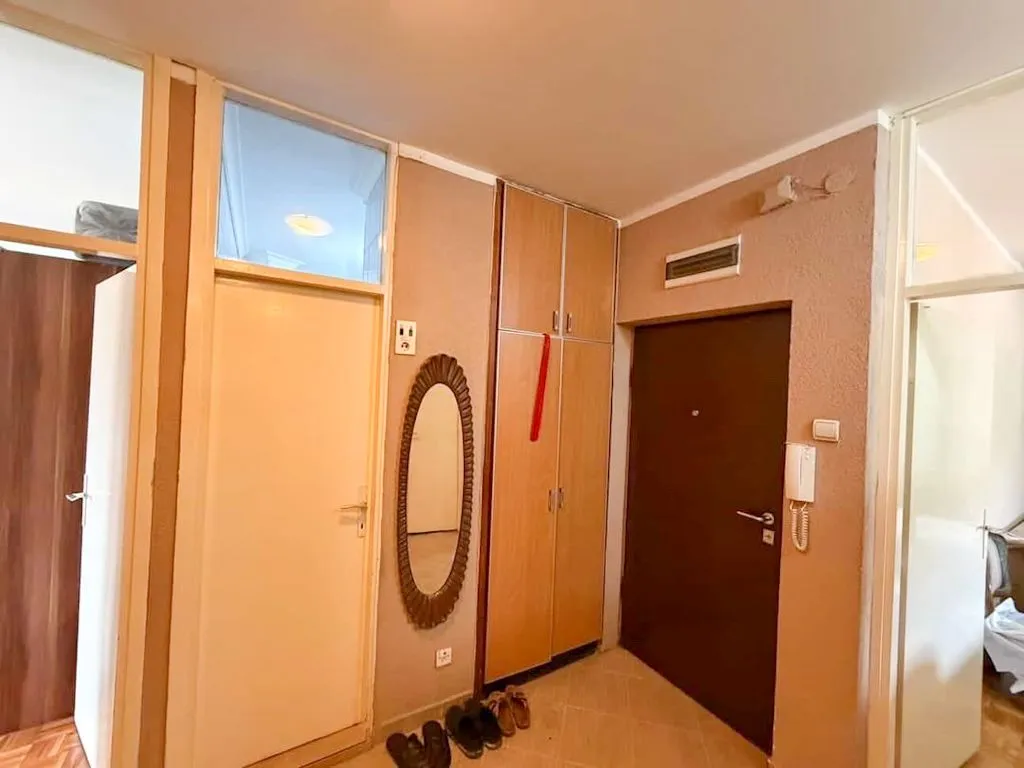 Prodaja, dvosoban stan, 83m², Momišići, Podgorica