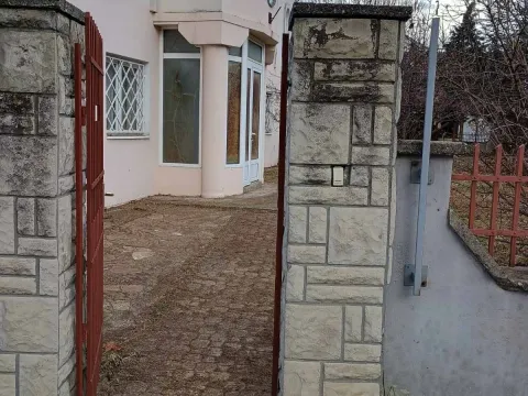 Sale, house, 850m², Krnjaca, Palilula Sve Podlokacije - image 3