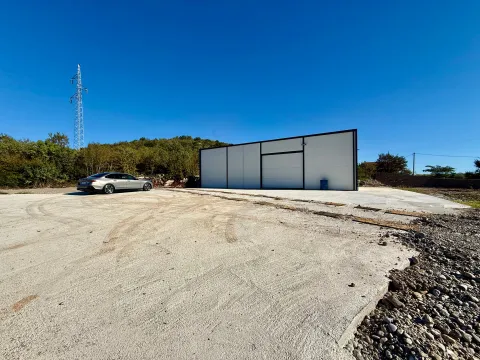 Rent, office space, 250m², Gornji Kokoti, Podgorica - image 1