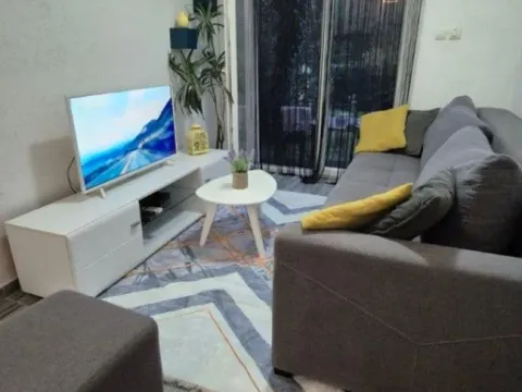 Rent, one bedroom apartment, 30m², Kalimanj, Tivat - image 9