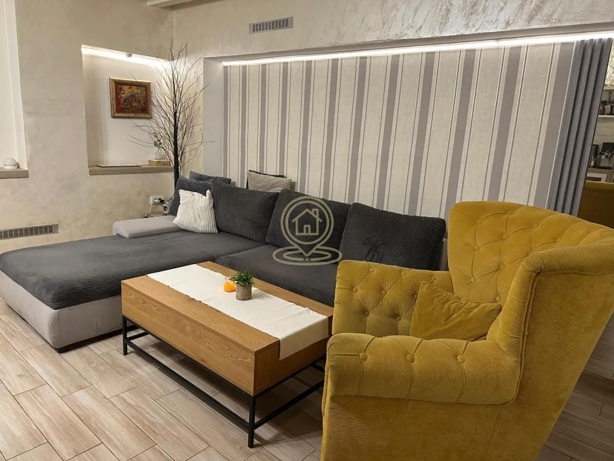 Prodaja, dvosoban stan, 33m², Centar, Novi Sad