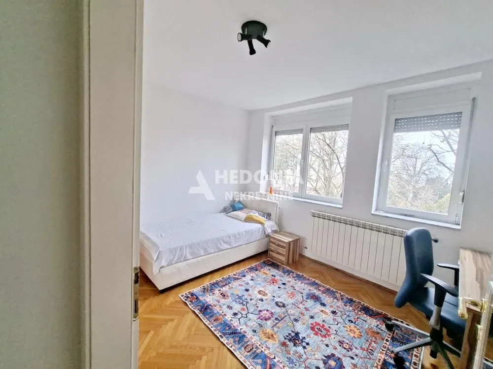 Rent, four bedroom apartment, 125m², Savski Venac, Beograd
