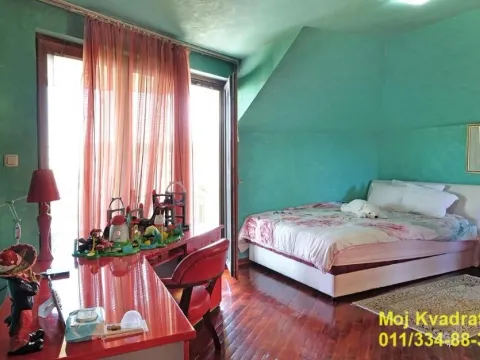 Prodaja, kuća, 765m², Zemun Sve Podlokacije, Beograd - image 8