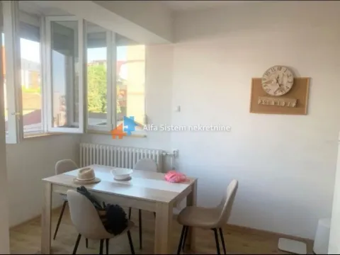 Izdavanje, dvosoban stan, 51m², Kalenić Pijaca, Vračar Sve Podlokacije - image 4