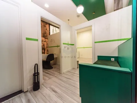 Izdavanje, poslovni prostor, 37m², Preko Morače, Podgorica - image 2