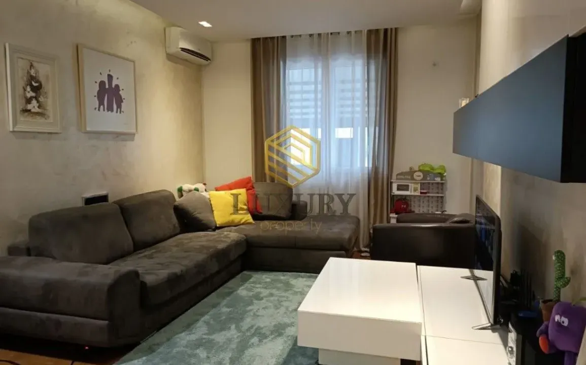 Prodaja, jednosoban stan, 76m², Podgorica, Crna Gora