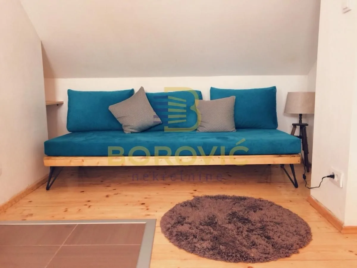 Sale, two bedroom apartment, 37m², Vračar Sve Podlokacije, Beograd