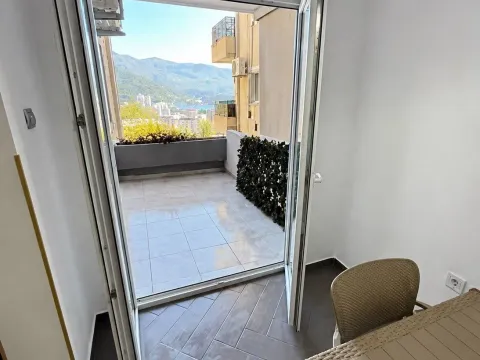 Sale, one bedroom apartment, 28m², Centar, Budva - image 3