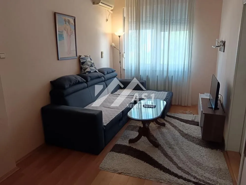 Rent, three bedroom apartment, 60m², Sajam, Novi Sad Sve Podlokacije
