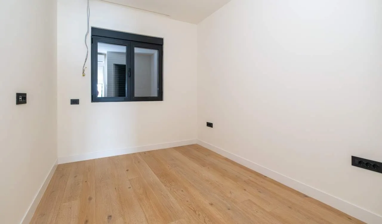 Prodaja, trosoban stan, 149m², Gospoština, Budva