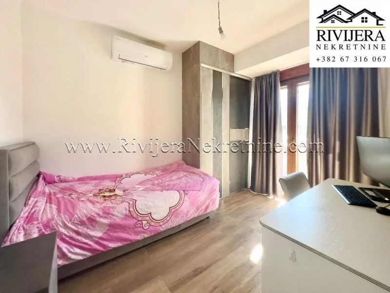 Prodaja, trosoban stan, 98m², Dobrota, Kotor