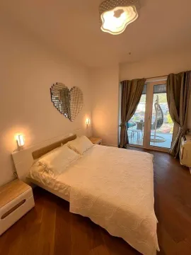 Rent, one bedroom apartment, 64m², Budva, Crna Gora - image 4