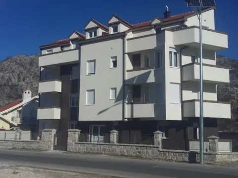 Prodaja, dvosoban stan, 62m², Cetinje, Crna Gora - image 3