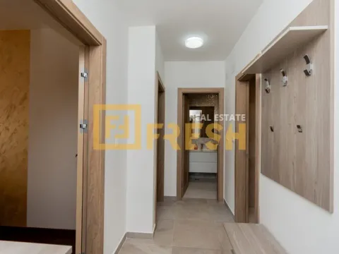 Izdavanje, dvosoban stan, 69m², Master Kvart, Podgorica - image 22