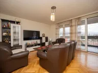 Prodaja, trosoban stan, 104m², Centar, Podgorica - image 1