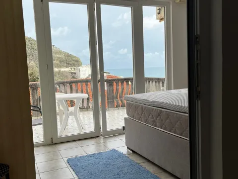 Izdavanje, jednosoban stan, 55m², Rafailovići, Budva - image 6