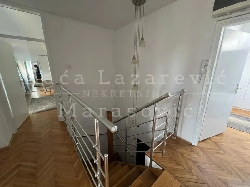 Rent, two bedroom apartment, 65m², Banovo Brdo, Beograd