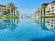 Izdavanje, dvosoban stan, 146m², Tivat, Crna Gora - image 30