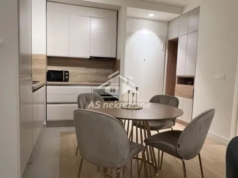 Rent, three bedroom apartment, 73m², Savski Venac, Beograd - image 7