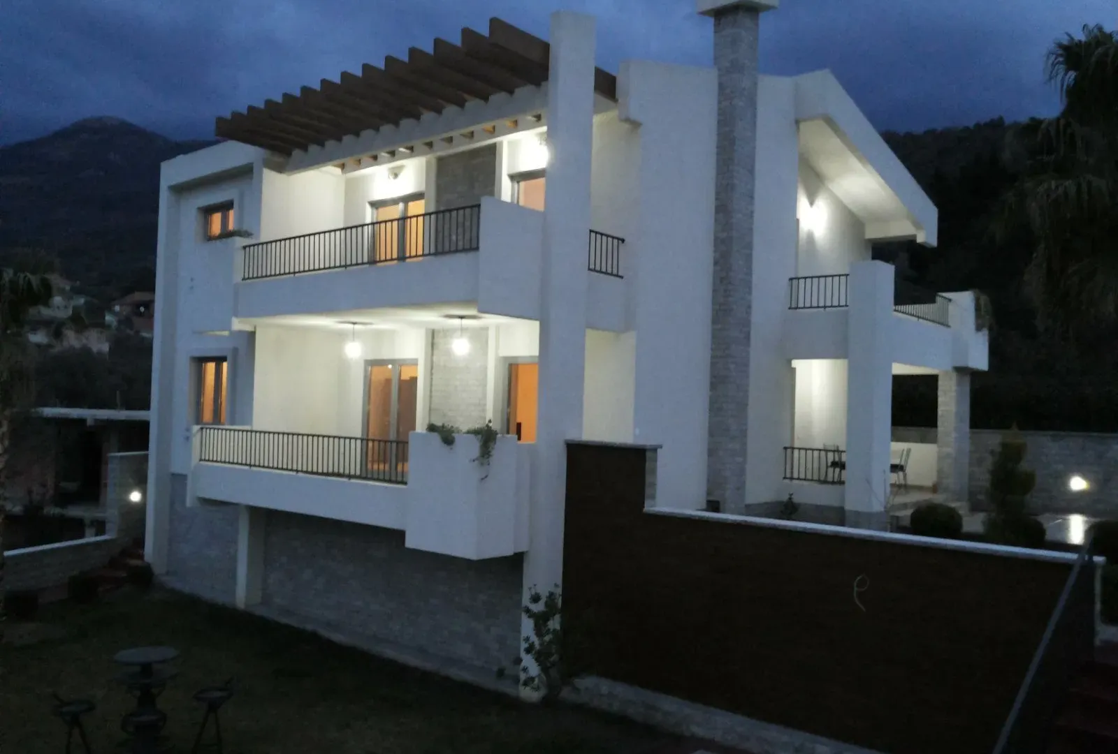 Sale, house, 248m², Bar, Crna Gora