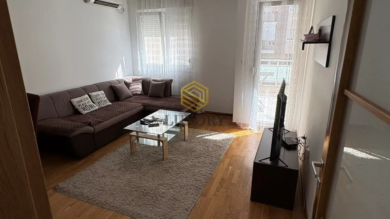 Rent, one bedroom apartment, 44m², City Kvart, Podgorica