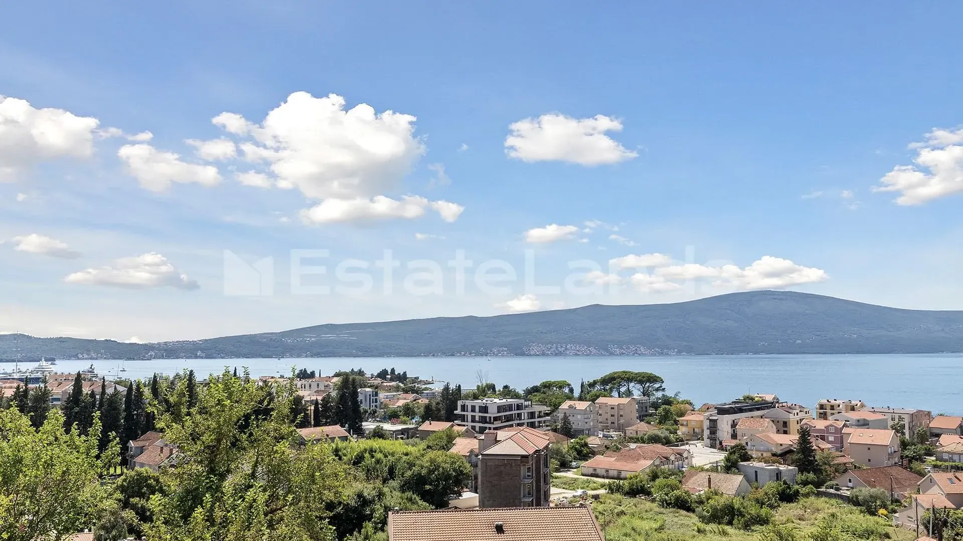 Izdavanje, kuća, 150m², Donja Lastva, Tivat